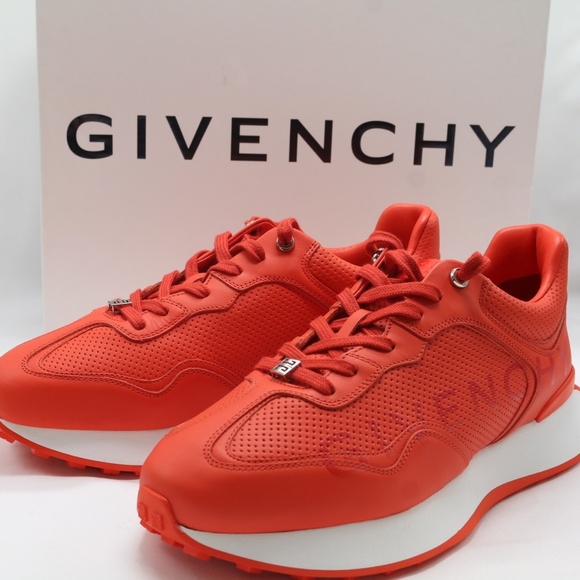 GIVENCHY Men's Giv Runner Leather Low-top Logo Sneakers In Orange - Picture 7 of 7